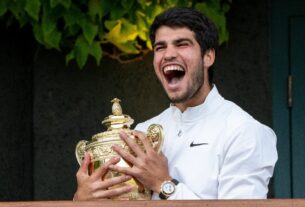 Wimbledon: Alcaraz makes history