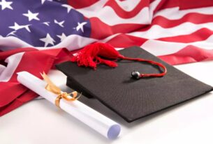 US issued visas to 90000 students