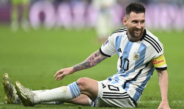 lionel messi skips argentina training could be battling injury