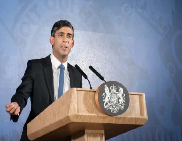 rishi sunak gets angry towards maths compulsory in britain decision