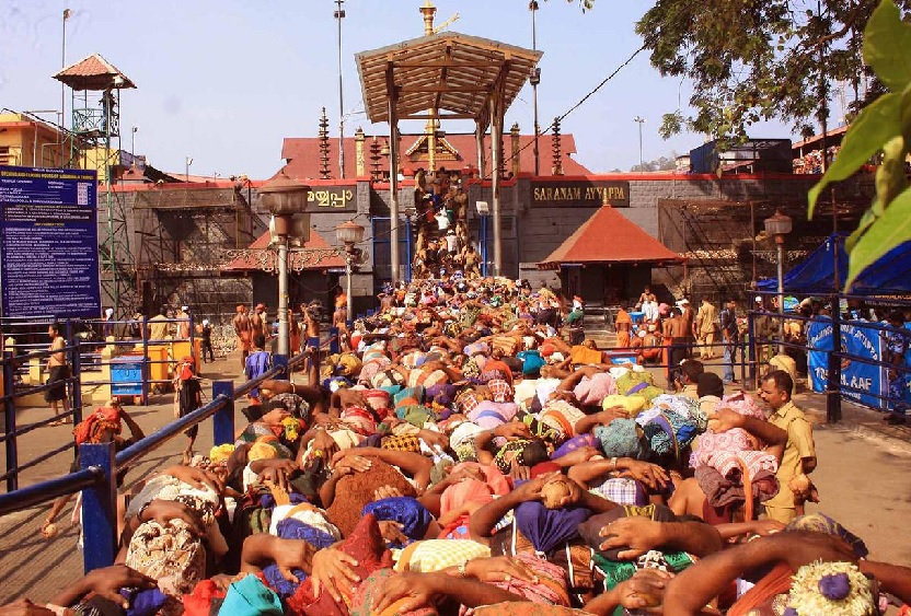 more than a lakh devotees for Sabarimalai New Year darshan