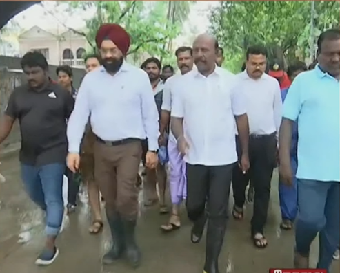 minister ma.subramanian inspects drainage affected areas