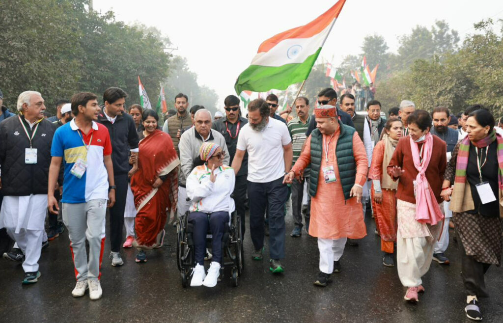 kanimozhi joins rahul gandhis bharat jodo yatra in haryana