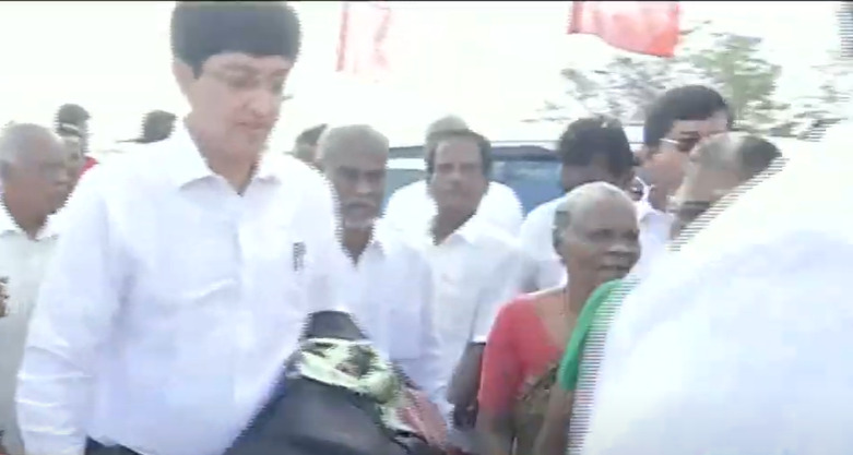 radhakrishnan ias car accident