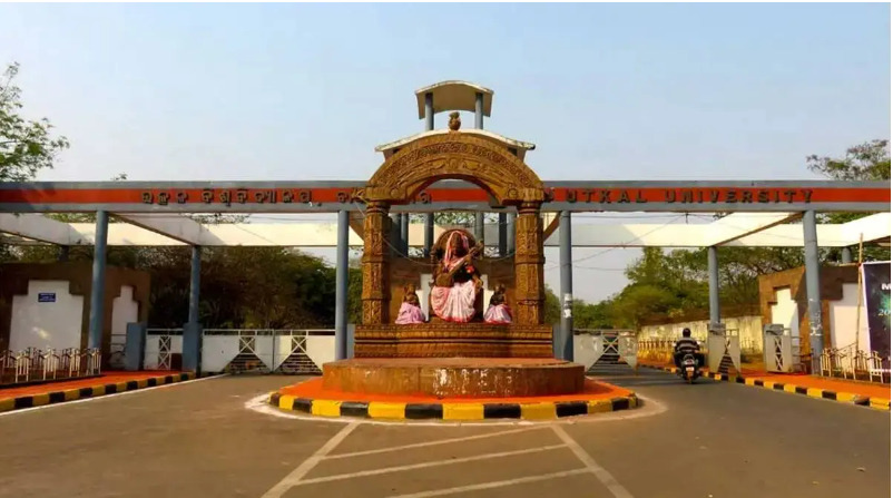 abvp members disrupt seminar
