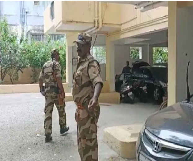 Auditor caught in raid Ministers in shock