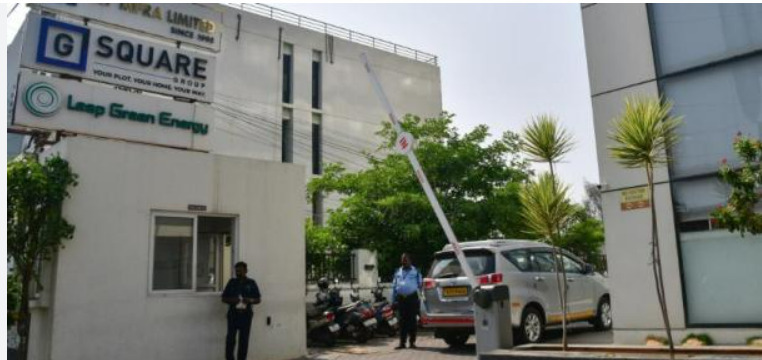 Auditor caught in raid Ministers in shock
