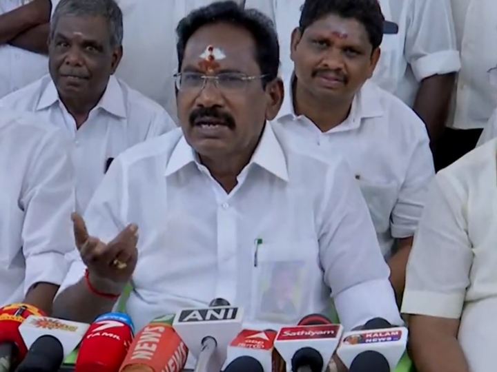 sellur raju ask is there any problem between dmk and congress