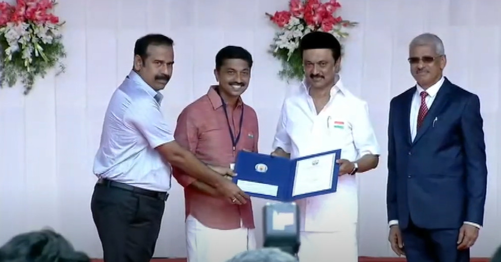 mk stalin independence day award