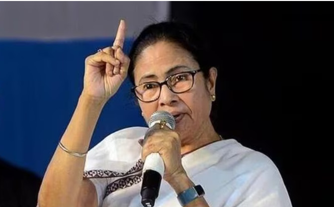 Mamata Banerjee says she will contest alone west bengal