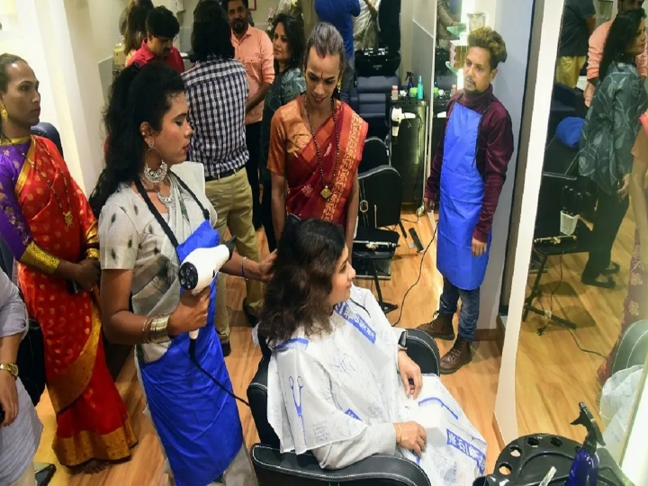 first transgender salon opened in mumbai india