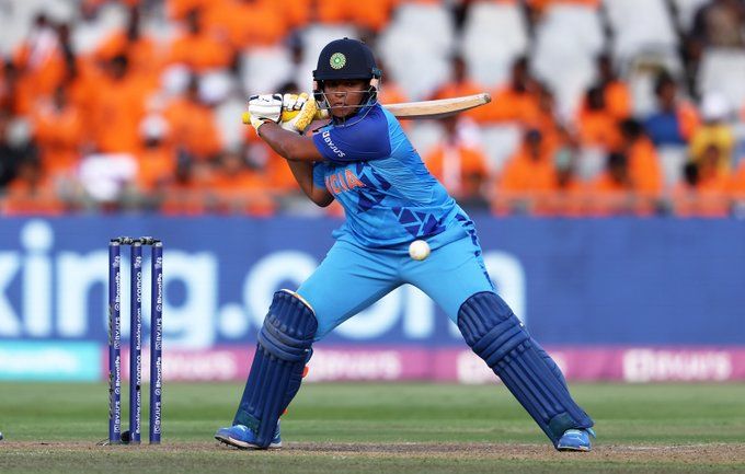 India Beat Pakistan By 7 Wickets