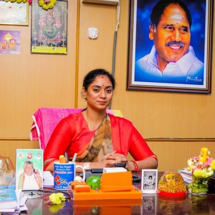 Puducherry Transport Minister chandira priyanka resigns