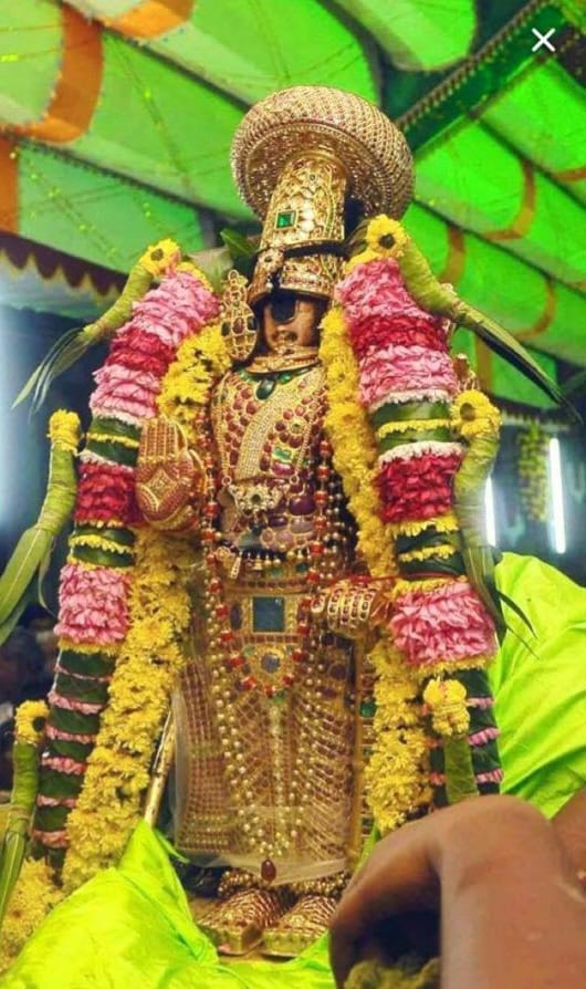 Srirangam temple procession which was held with great fanfare