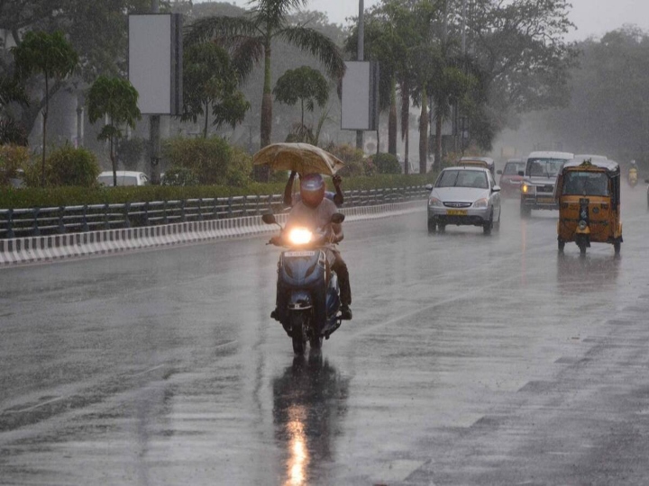 heavy rain in 18 districts in tamilnadu on tomorrow