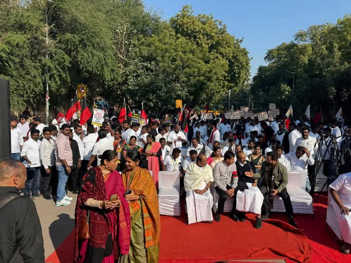 Why didn't student union leader Rajiv Gandhi participate