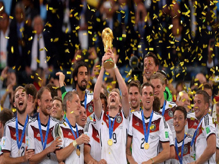 champion germany will give comeback by spain in worldcup