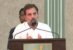 rahul gandhi says fight against bjp