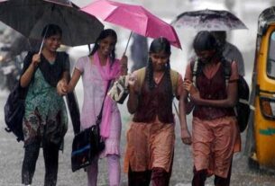 school college get leave due to heavy rain