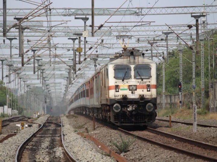 Trains from southern districts to Delhi cancelled