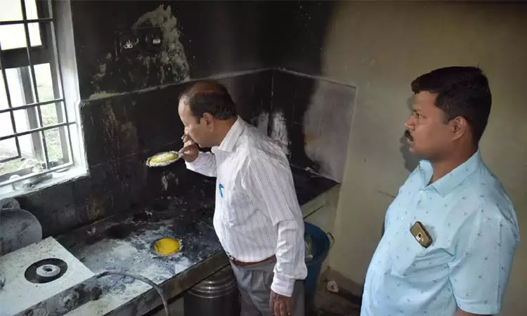 Cuddalore jailer home set fire Realities 4