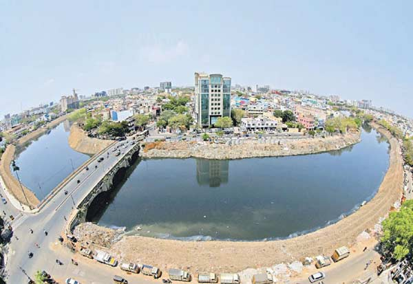 charu nivedita defame chennai city