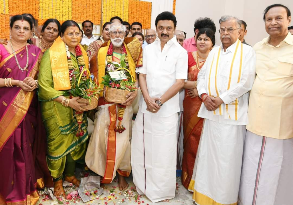 mamata banarjee play Sendai Melam in chennai video goes viral