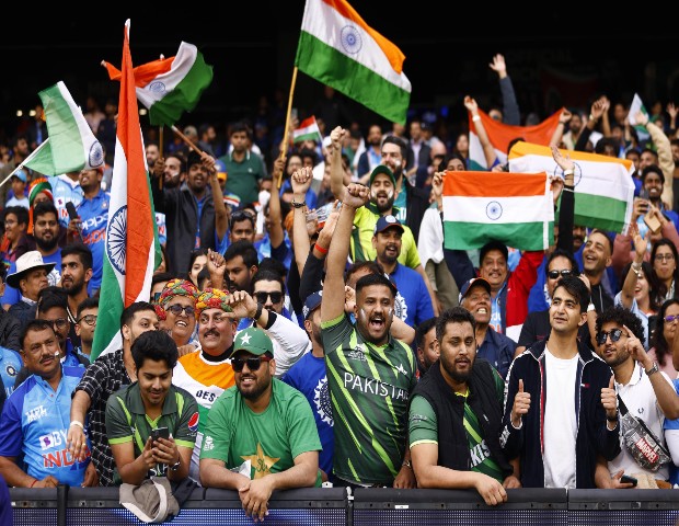 pakistan pray for india's victory in t20wc