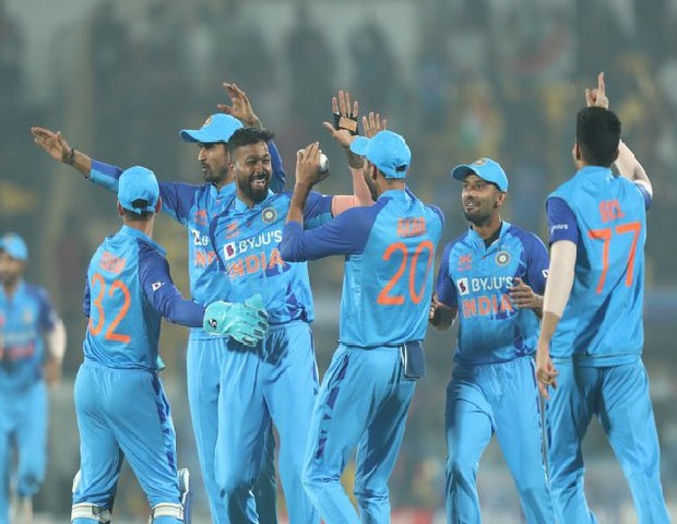 india won the t20 series against srilanka with historical record