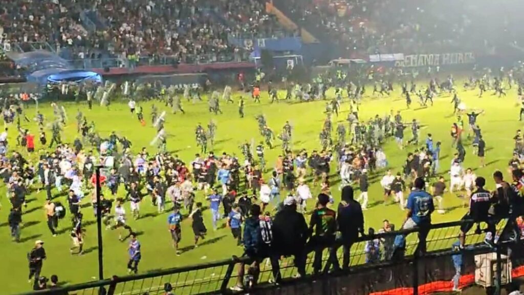 at least 175 dead after riots in indonesia football match