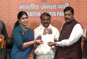 Congress Mla Vijayadharani joins bjp