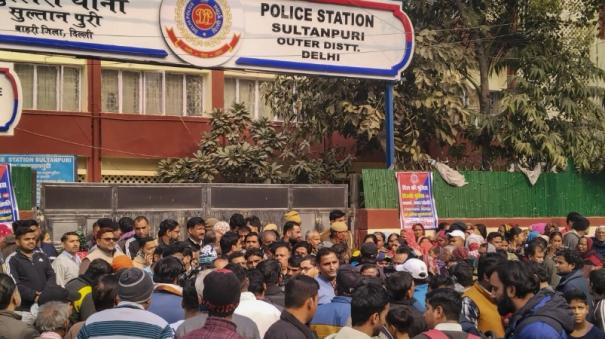 A protest broke out in Delhi People gathered for anjali