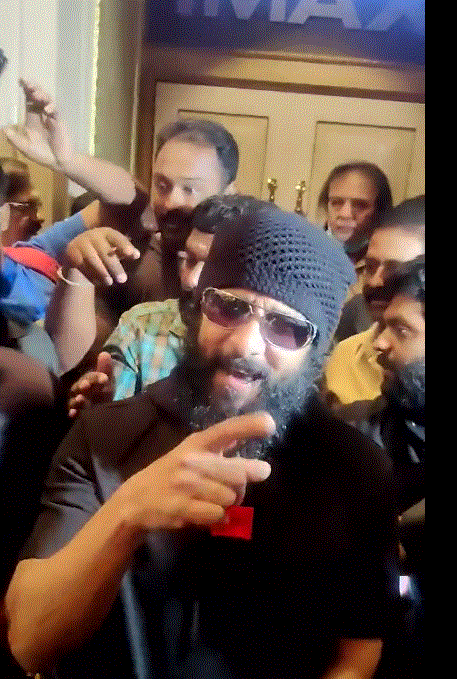 How is Ponniyin Selvan? Vikram Asked Fans
