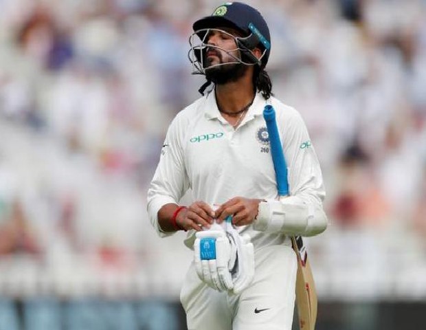 murali vijay seek chances from foreign clubs