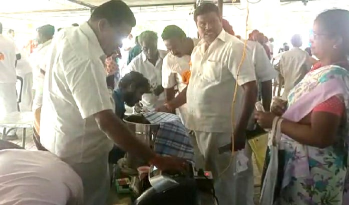 An amazing feast in neduvasal village15 crore collection