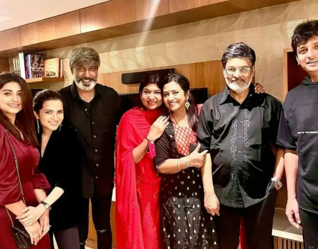 Radhika celebrated her 60th birthday