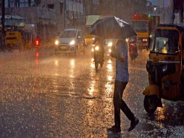 heavy rain warning for 11 districts