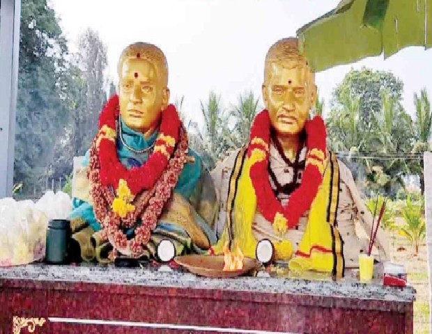 Rajinikanth erected a statue of his parents at Krishnagiri