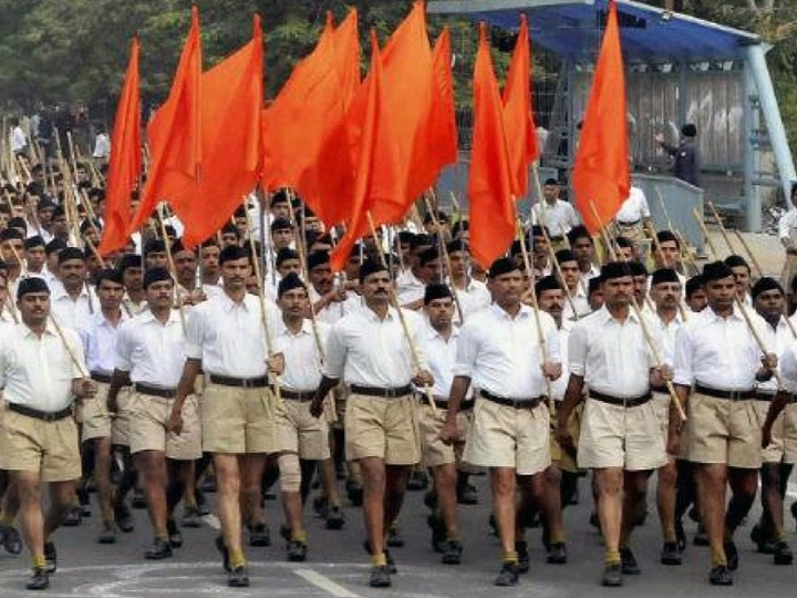 alt="rss changed its dp into national tri colour flag"