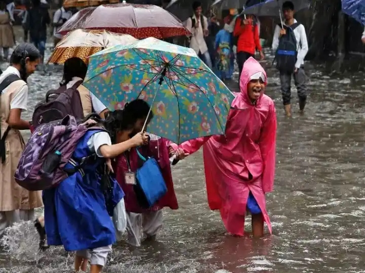 heavy rain in many places