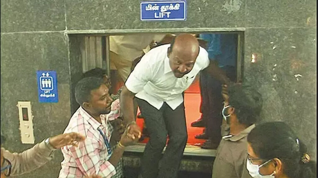 Chennai Stanley hospital engineers dismissed for temperately
