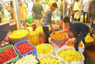 Flower Price hike in Koyambedu Market