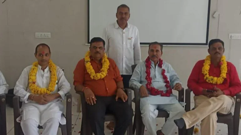 gujarat govt releases 11 bilkis bano rape convicts
