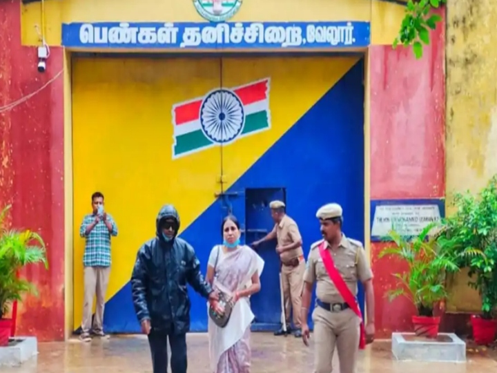 4 srilankans are taken to trichy special camp