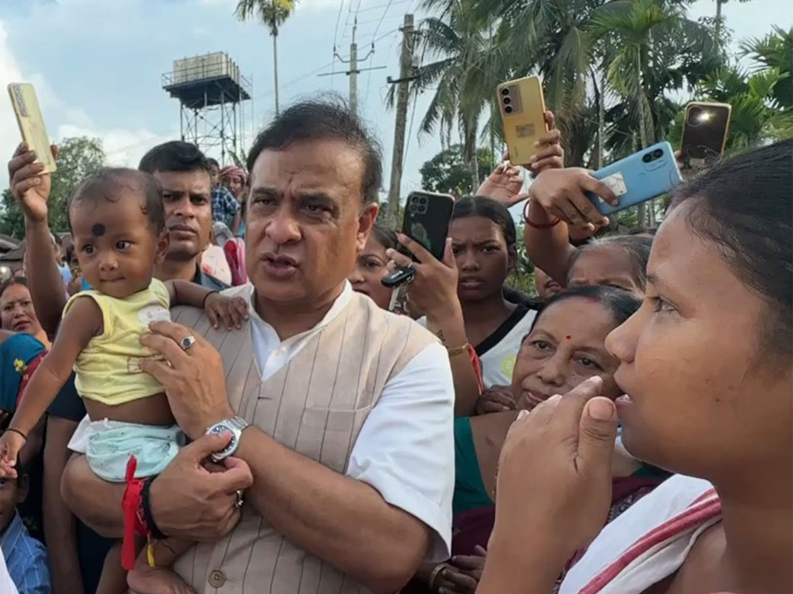 Assam CM Visits Flood-hit Areas Nazira, Mahmora, Sonari to assess losses