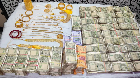₹28.5 crore cash, 15 kg gold seized from retired driver's house in Bengal