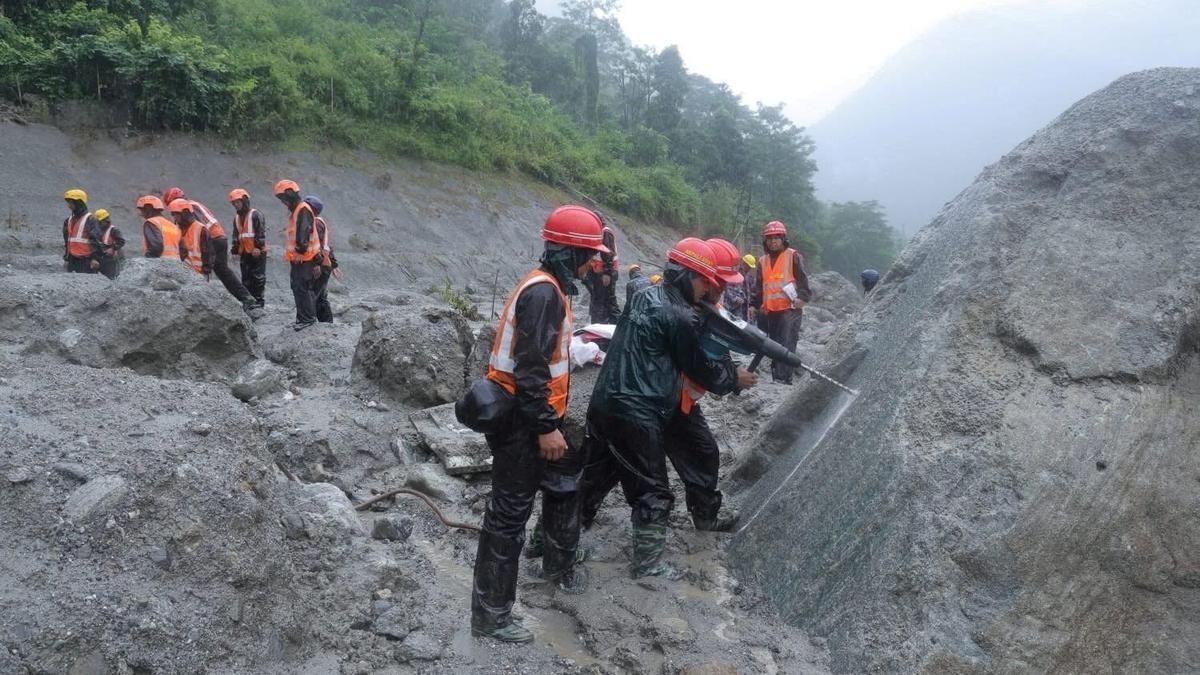 At Least 933 Workers Trapped by Flash Floods in Nepali Hydropower Plants