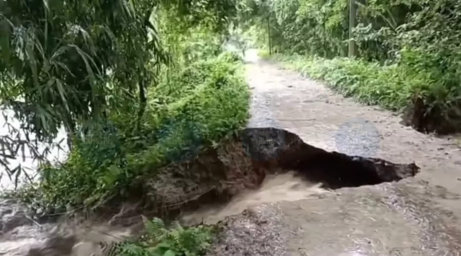 Fresh Floods Worsen Assam Crisis as Darrang Embankment Breach and Rising Rivers Displace Hundreds