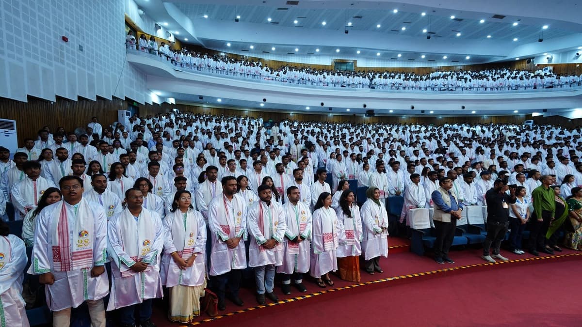 IIT Guwahati Confers Degrees to 2,265 Graduates at 28th Convocation