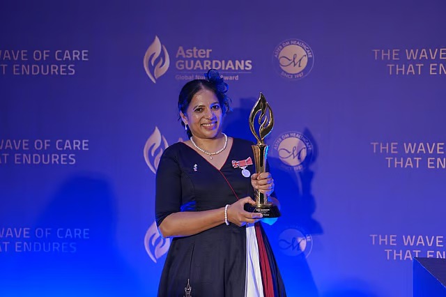 Indian-Origin UK Nurse Agimol Pradeep Wins $250,000 Global Nursing Award
